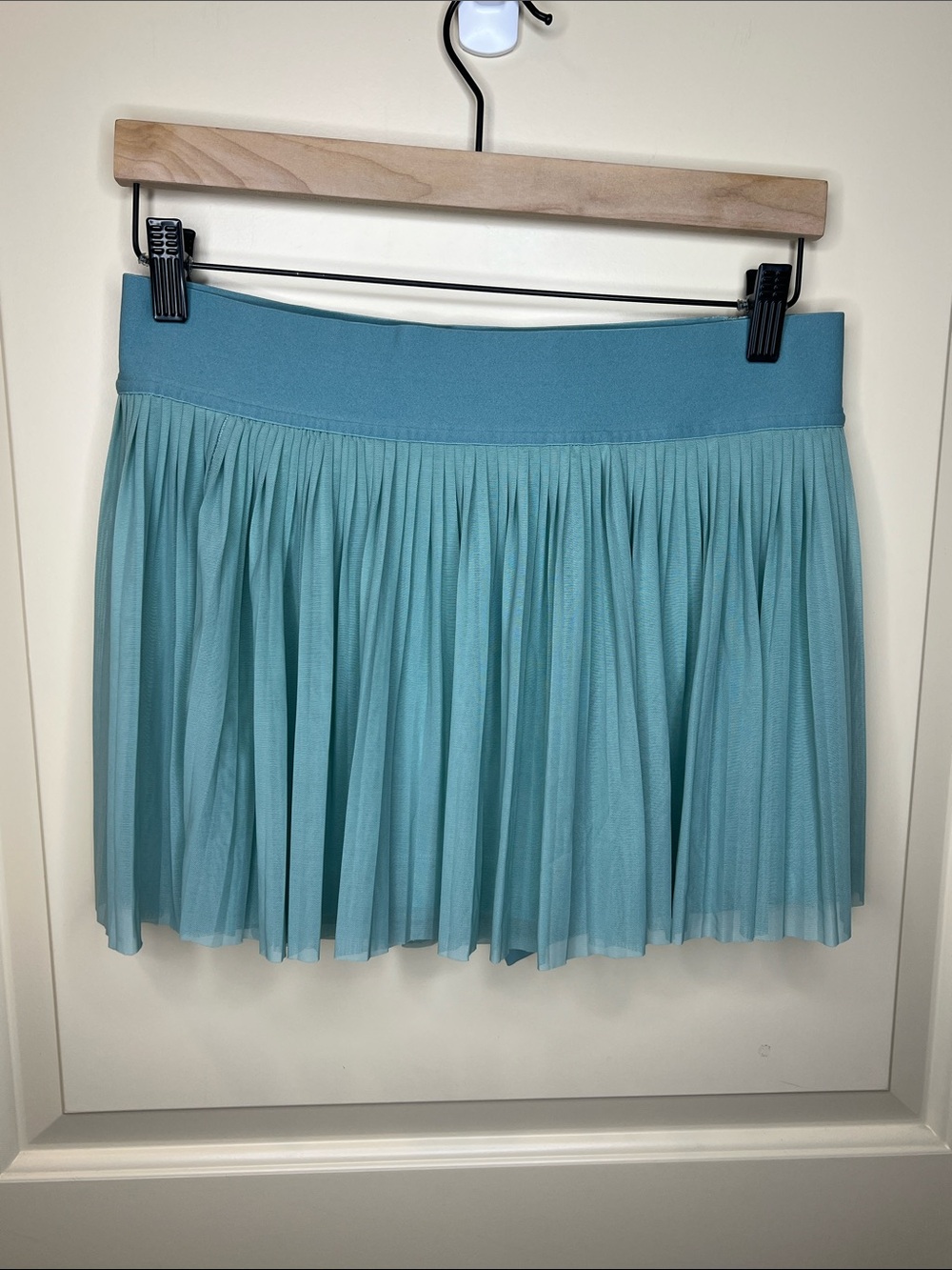 lululemon athletica Pleated Mini Skirt in Teal